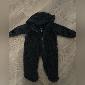 London fog baby snow suit. Size 3/6 months